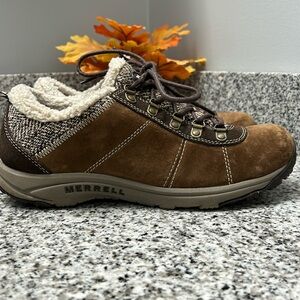 Merrell Kamori Chill Dark Earth Brown Suede Faux Shearling  Hiking Sneakers